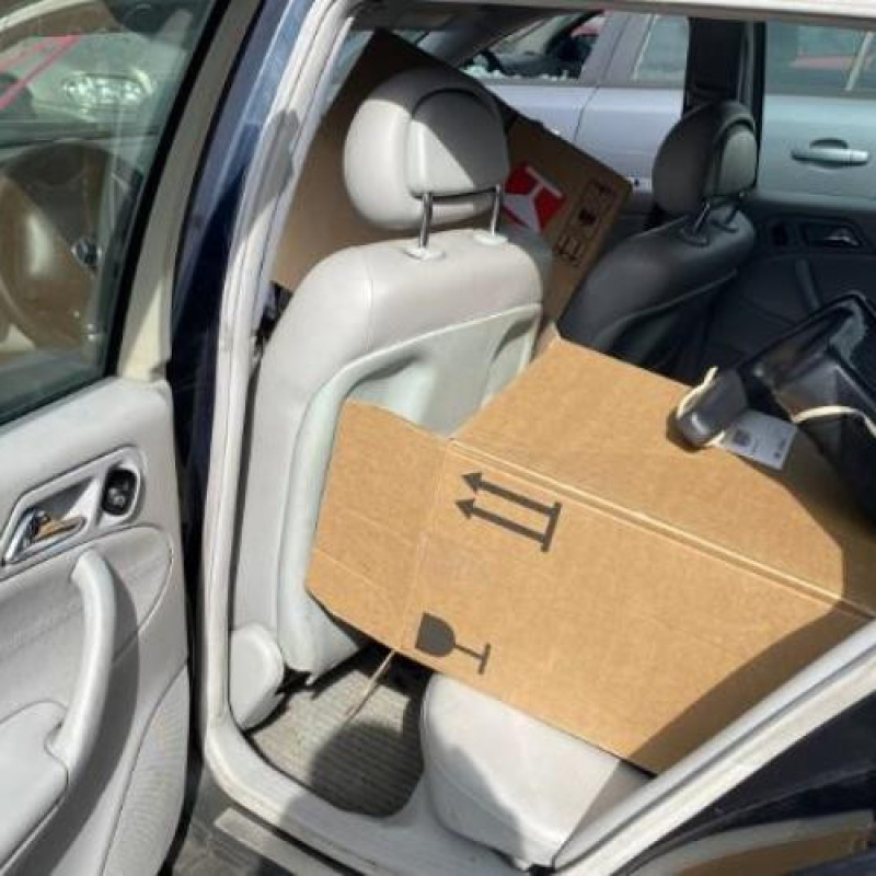 Leve vitre electrique avant gauche MERCEDES CLASSE C 203 Photo n°18
