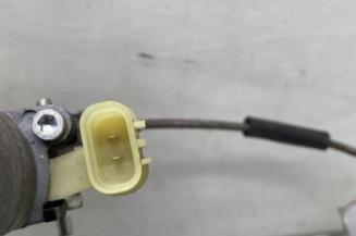 Leve vitre electrique avant droit KIA RIO 2