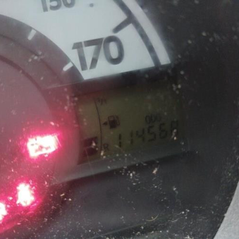 Leve vitre electrique avant gauche PEUGEOT 107 Photo n°14