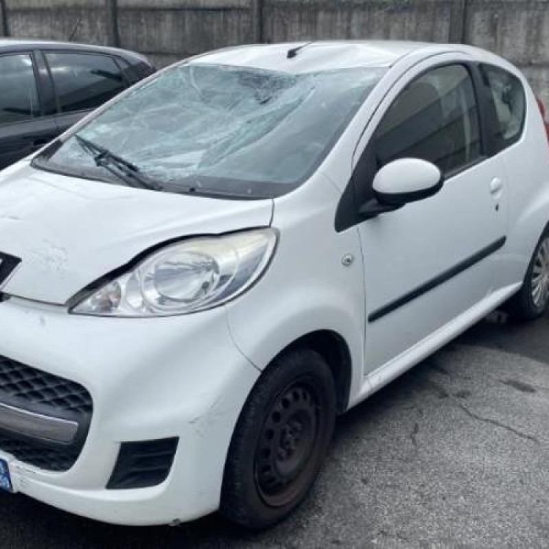 Leve vitre electrique avant gauche PEUGEOT 107 Photo n°15