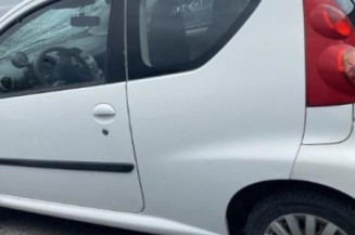 Leve vitre electrique avant gauche PEUGEOT 107