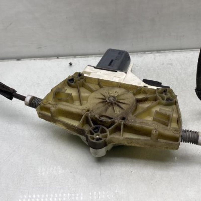 Leve vitre electrique avant gauche AUDI A6 3 Photo n°3