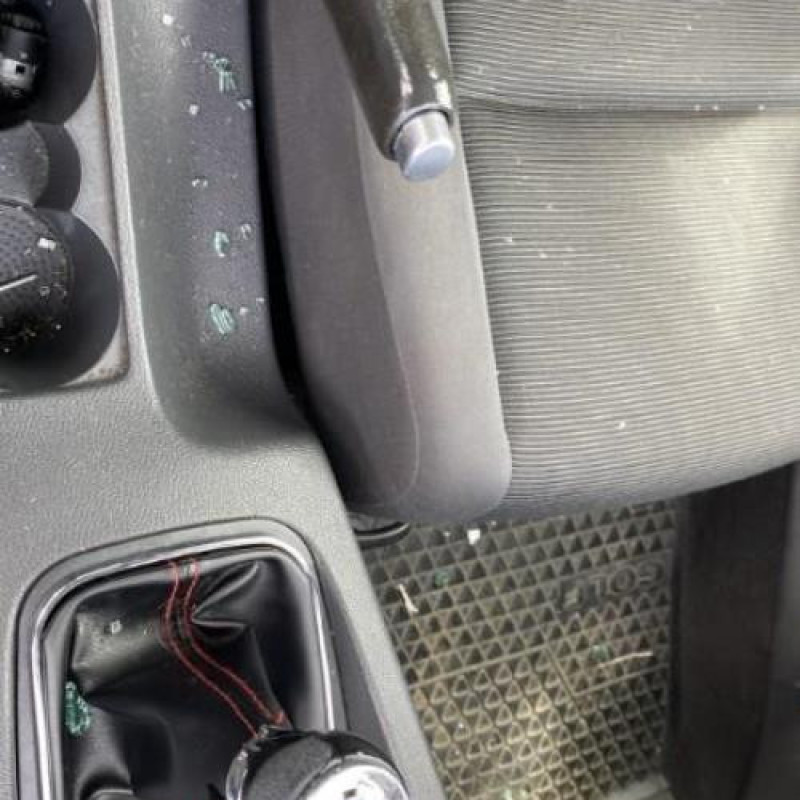 Leve vitre electrique avant droit VOLKSWAGEN GOLF 5 Photo n°19