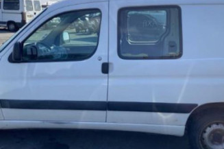 Leve vitre electrique avant droit PEUGEOT PARTNER 1
