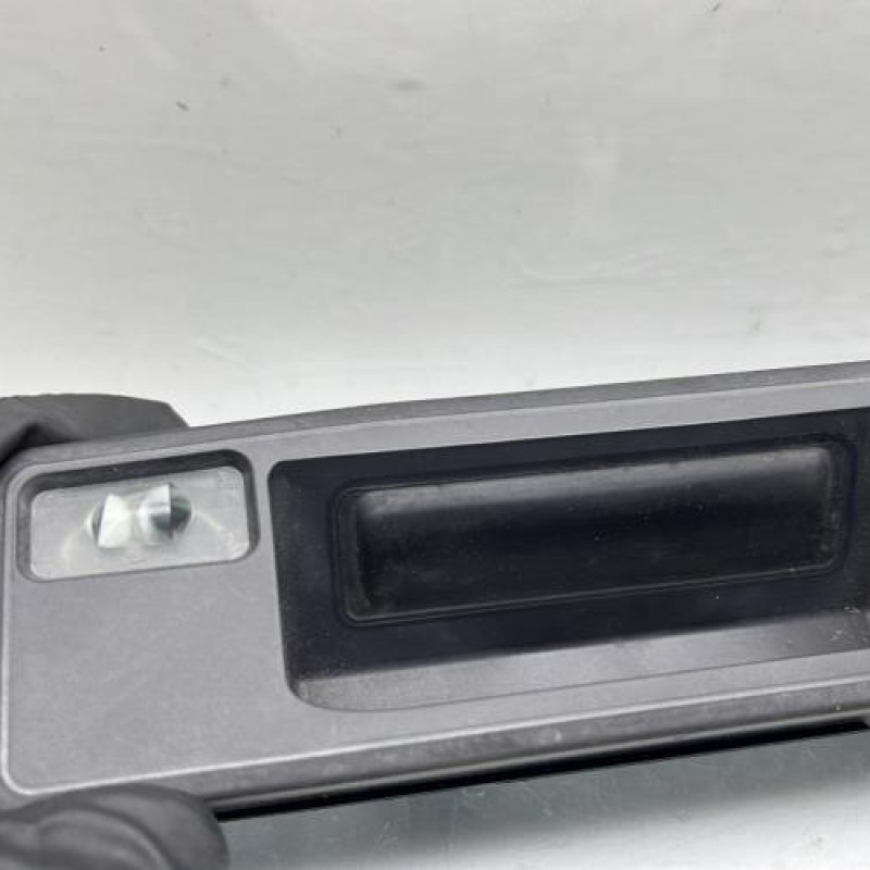 Bouton de coffre FORD FOCUS 4 Photo n°3