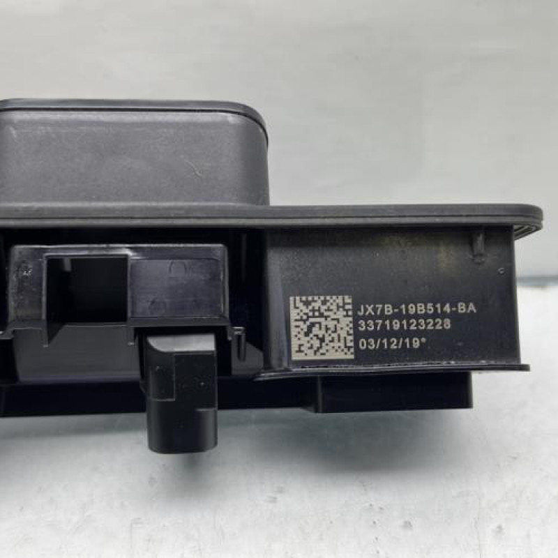 Bouton de coffre FORD FOCUS 4 Photo n°5