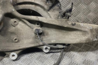 Pivot de moyeu avant droit BMW SERIE 5 F11