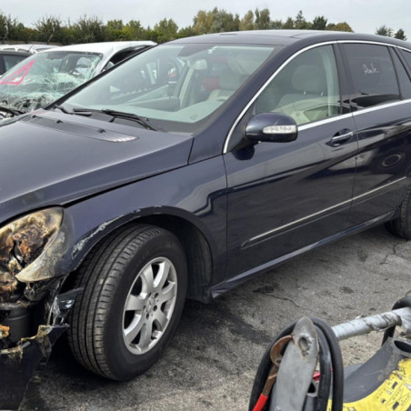 MERCEDES CLASSE R 251 PHASE 1 BREAK 320 3.0 CDI - 24V V6 TURBO 4-MATIC 4X4 Photo n°1