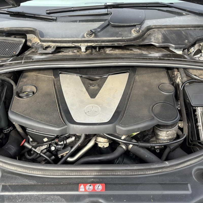 MERCEDES CLASSE R 251 PHASE 1 BREAK 320 3.0 CDI - 24V V6 TURBO 4-MATIC 4X4 Photo n°18