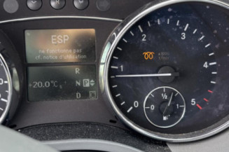 MERCEDES CLASSE R 251 PHASE 1 BREAK 320 3.0 CDI - 24V V6 TURBO 4-MATIC 4X4