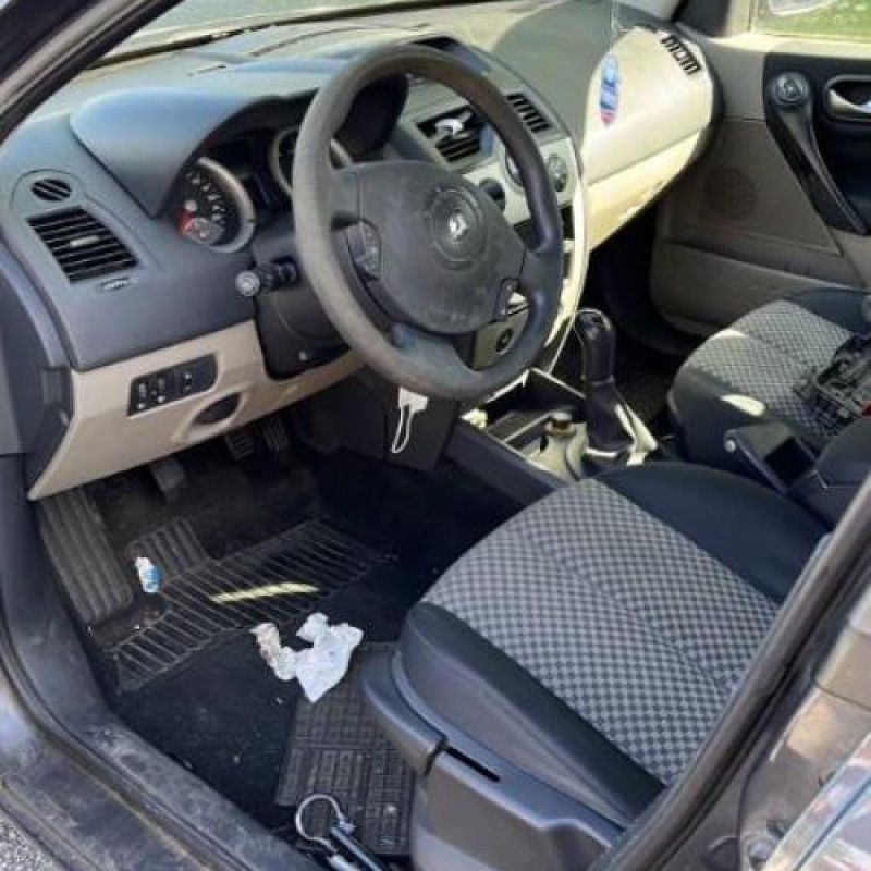 Boite a gants RENAULT MEGANE 2 Photo n°9