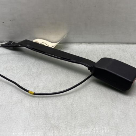 Attache ceinture avant droit NISSAN QASHQAI 1 Photo n°1