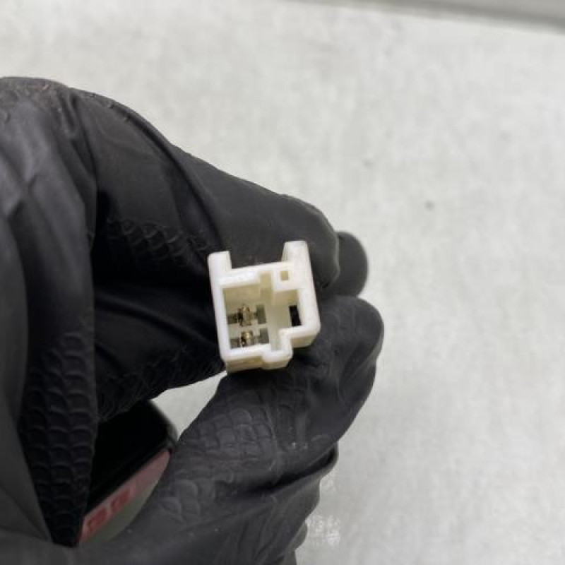 Attache ceinture avant droit NISSAN QASHQAI 1 Photo n°3