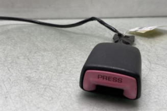 Attache ceinture avant gauche DAIHATSU TREVIS