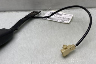 Attache ceinture avant gauche DAIHATSU TREVIS