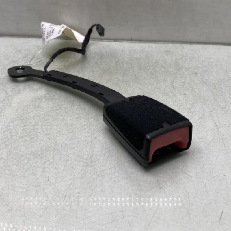 Attache ceinture avant droit SEAT LEON 3 Photo n°1
