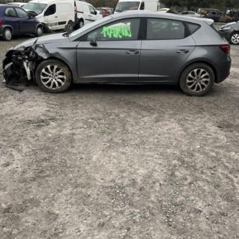 Ceinture arriere gauche SEAT LEON 3 Photo n°8