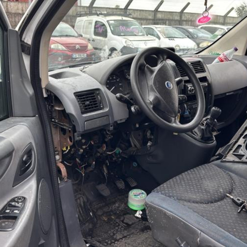 Poignee interieur avant gauche FIAT SCUDO 2 Photo n°11