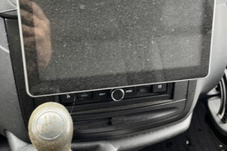 Poignee hayon MERCEDES VITO 639