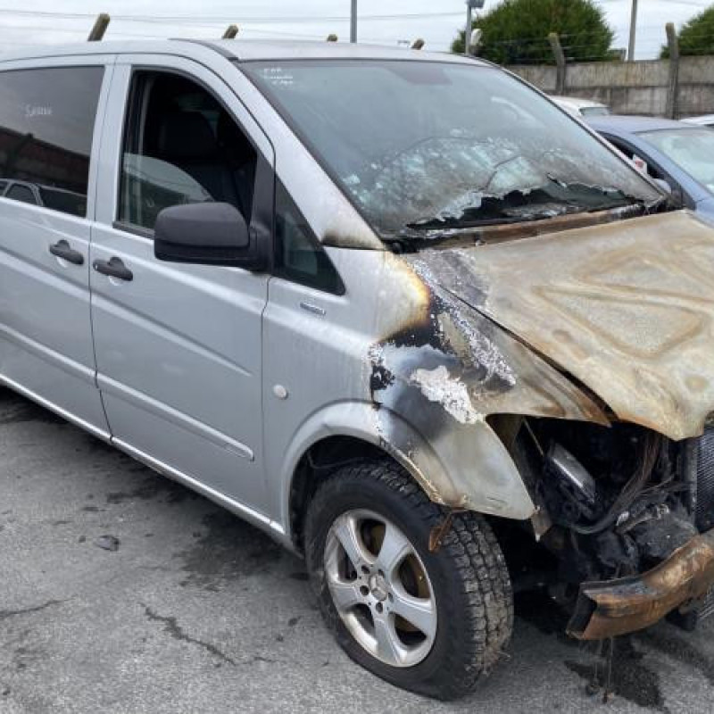 Poignee hayon MERCEDES VITO 639 Photo n°16