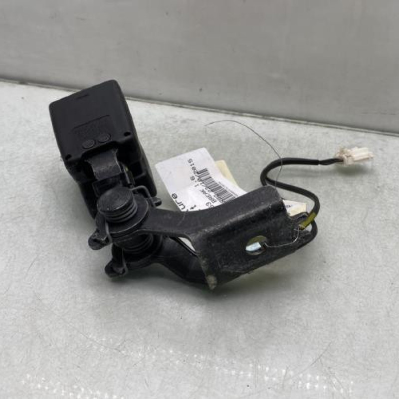 Attache ceinture arriere droit PEUGEOT 308 2 SW Photo n°3