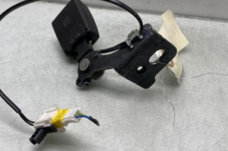 Attache ceinture arriere gauche PEUGEOT 308 2 SW