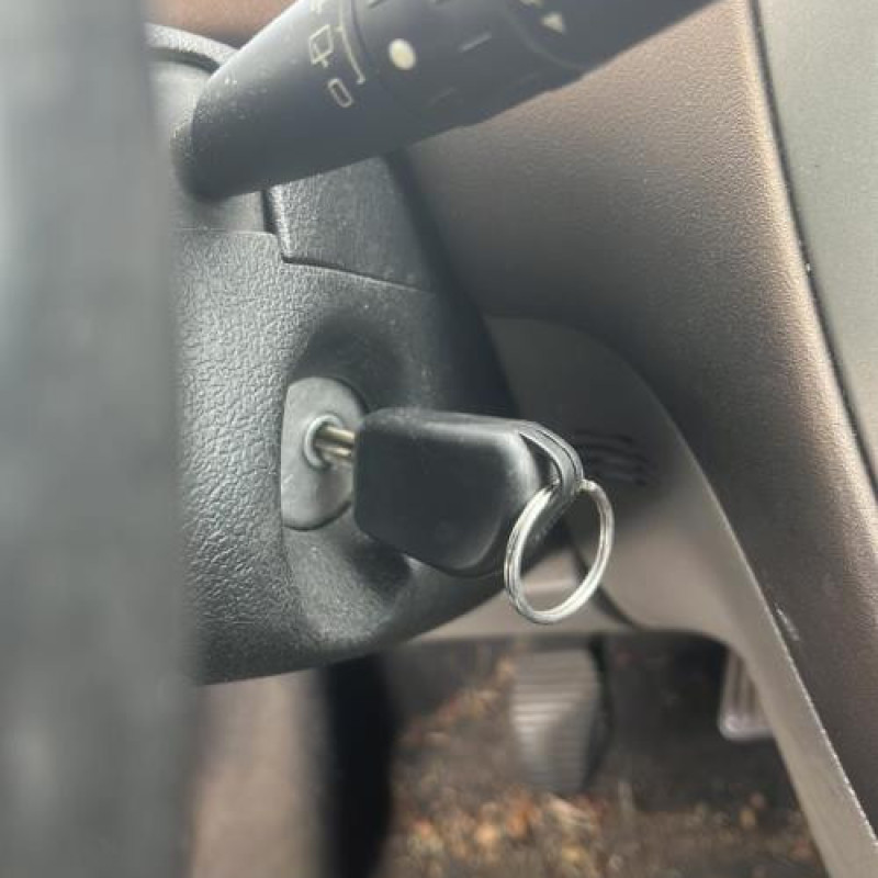 Poignee porte avant gauche CITROEN XSARA PICASSO Photo n°8
