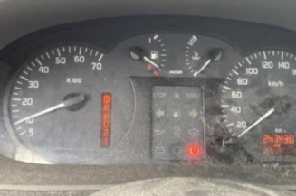 Poignee porte avant gauche RENAULT SCENIC 1