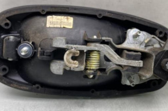 Poignee porte avant gauche PEUGEOT BIPPER