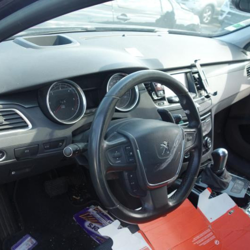 Feu arriere secondaire gauche (feux) PEUGEOT 508 1 SW Photo n°8