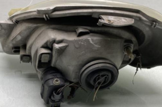 Optique avant principal droit (feux)(phare) OPEL VIVARO 1