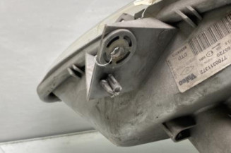 Optique avant principal droit (feux)(phare) OPEL VIVARO 1
