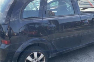 Optique avant principal droit (feux)(phare) OPEL MERIVA A