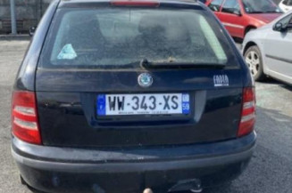 Feu arriere principal gauche (feux) SKODA FABIA 1