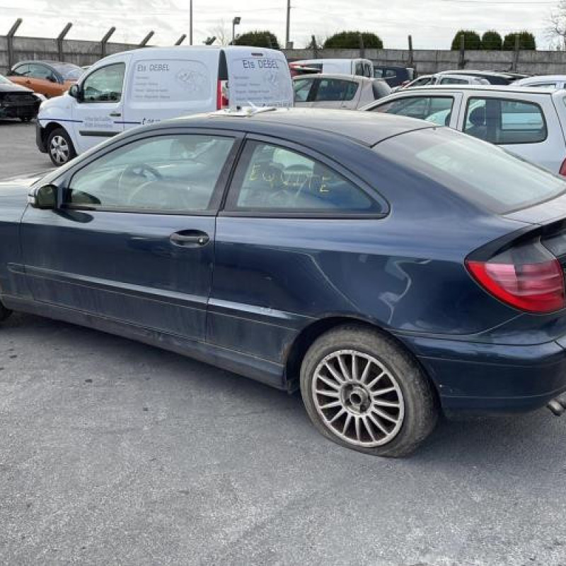 Optique avant principal droit (feux)(phare) MERCEDES CLASSE C 203 COUPE SPORT Photo n°9