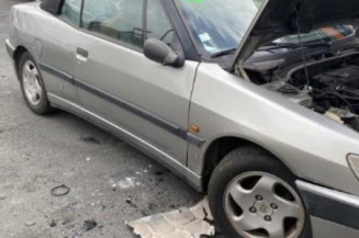 Feu arriere principal droit (feux) PEUGEOT 306