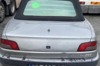 Feu arriere principal droit (feux) PEUGEOT 306