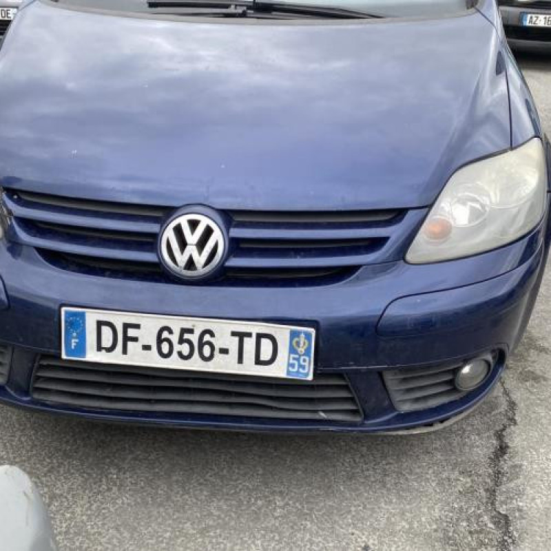 Feu arriere secondaire gauche (feux) VOLKSWAGEN GOLF PLUS Photo n°6