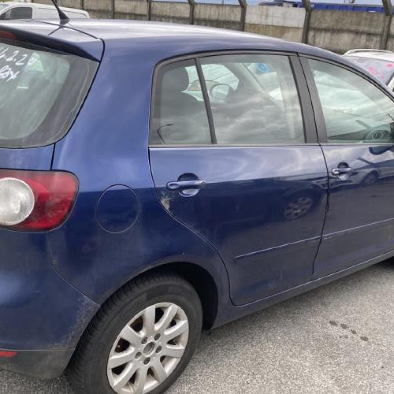 Feu arriere secondaire gauche (feux) VOLKSWAGEN GOLF PLUS Photo n°13