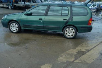 Feu arriere principal droit (feux) RENAULT MEGANE 1