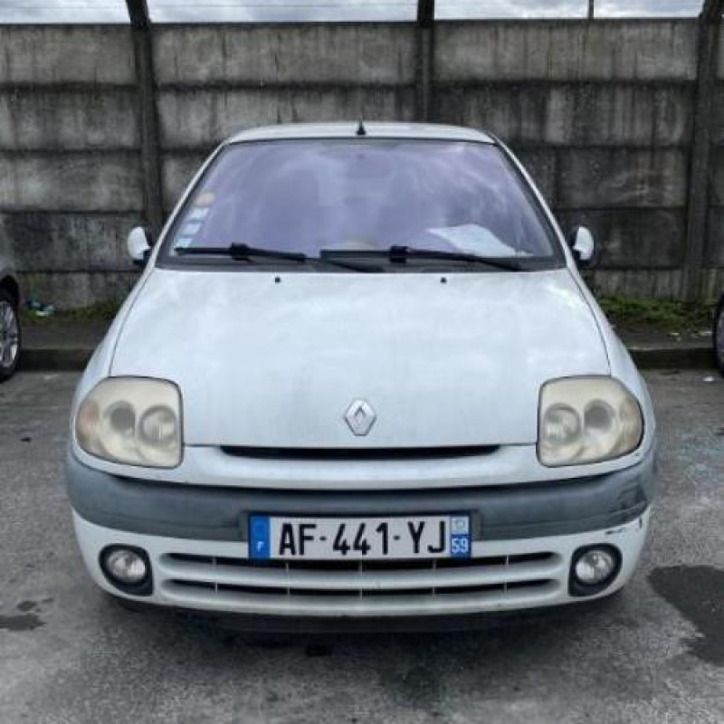 Optique avant principal droit (feux)(phare) RENAULT CLIO 2 Photo n°6