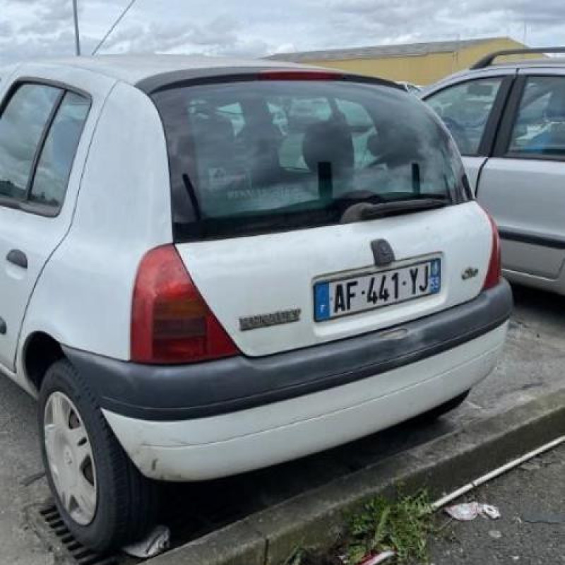 Optique avant principal droit (feux)(phare) RENAULT CLIO 2 Photo n°10