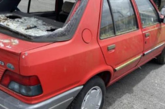 Optique avant principal gauche (feux)(phare) PEUGEOT 309