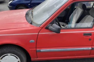 Optique avant principal gauche (feux)(phare) PEUGEOT 309