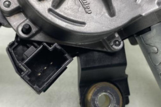 Moteur essuie glace arriere DACIA SANDERO 2