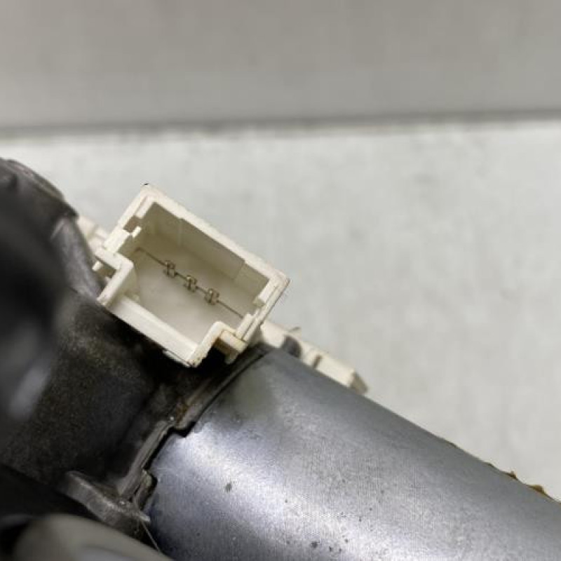 Moteur essuie glace arriere PEUGEOT 307 Photo n°3