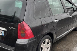Moteur essuie glace arriere PEUGEOT 307
