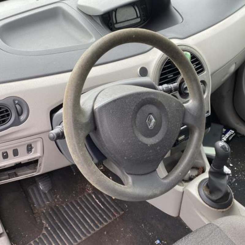 Moteur essuie glace arriere RENAULT MODUS Photo n°20