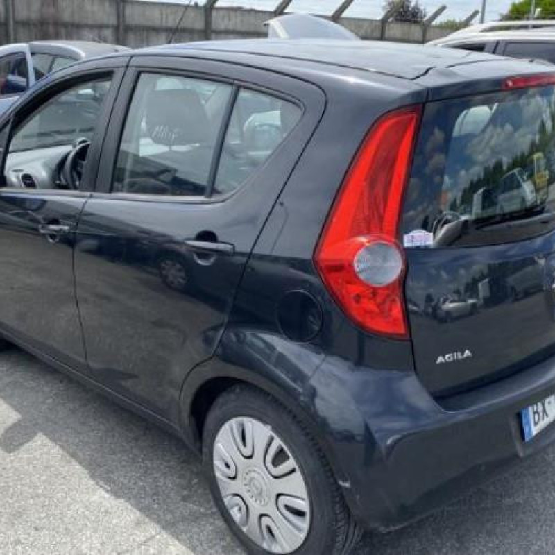 Feu arriere principal droit (feux) OPEL AGILA B Photo n°16