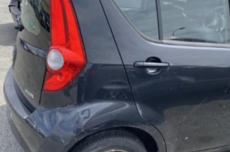 Feu arriere principal droit (feux) OPEL AGILA B